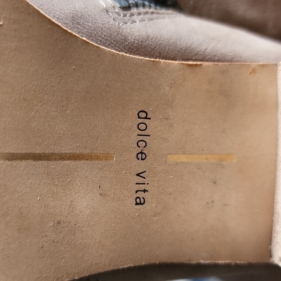 Dolce Vite ankle booties - Picture 10 of 13